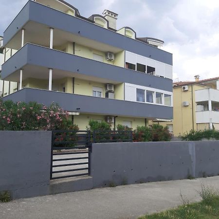 Apartman Sky Pula Luaran gambar